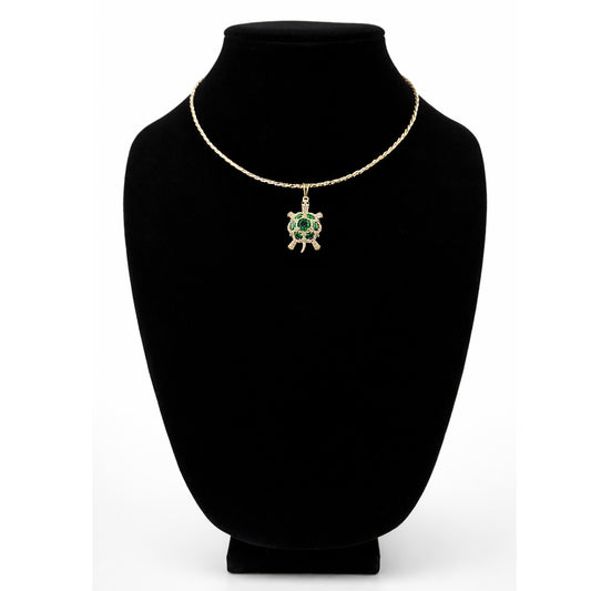 Gargantilla con dije de tortuga con circonia oro laminado