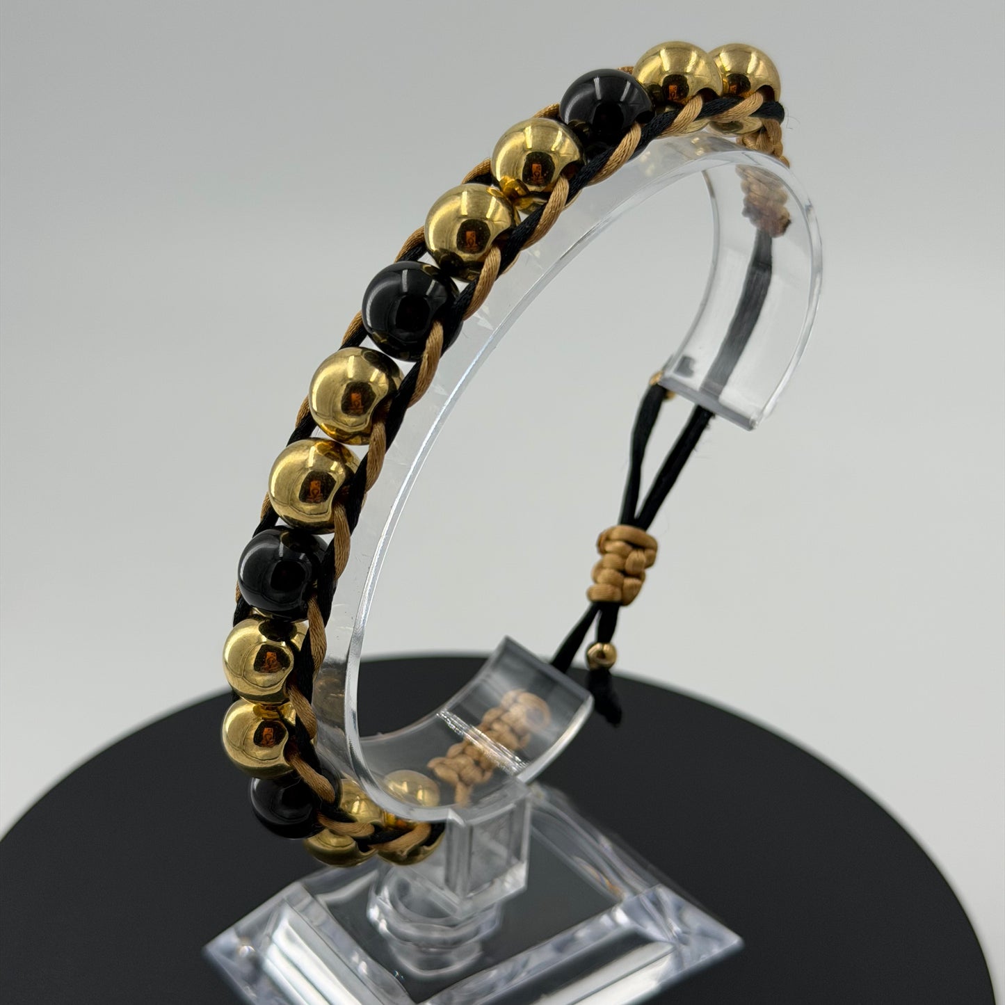 Pulsera Tejida Artesanal Oro Laminado.Nuestras Pulseras son Ajustables