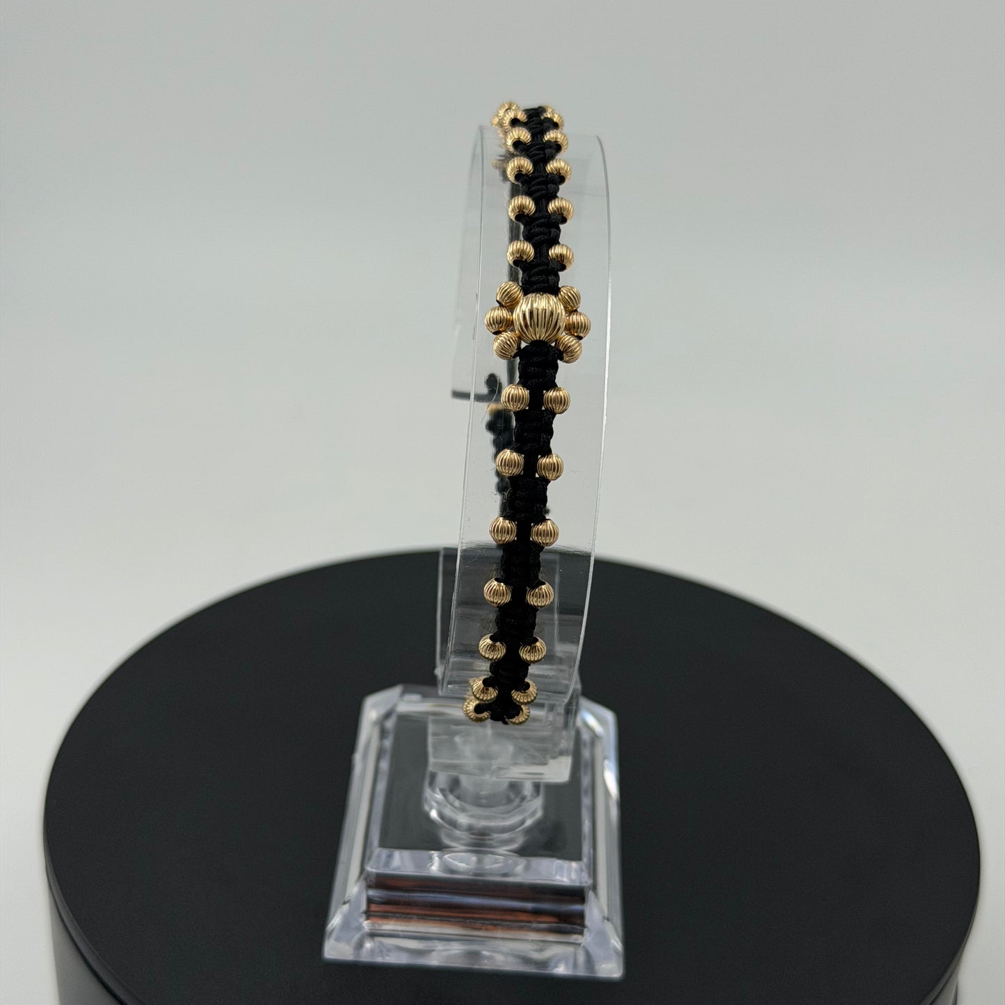 Pulsera Tejida Artesanal. Nuestras Pulseras son Ajustables