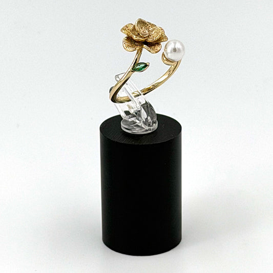 Anillo de flor con perla para dama oro laminado