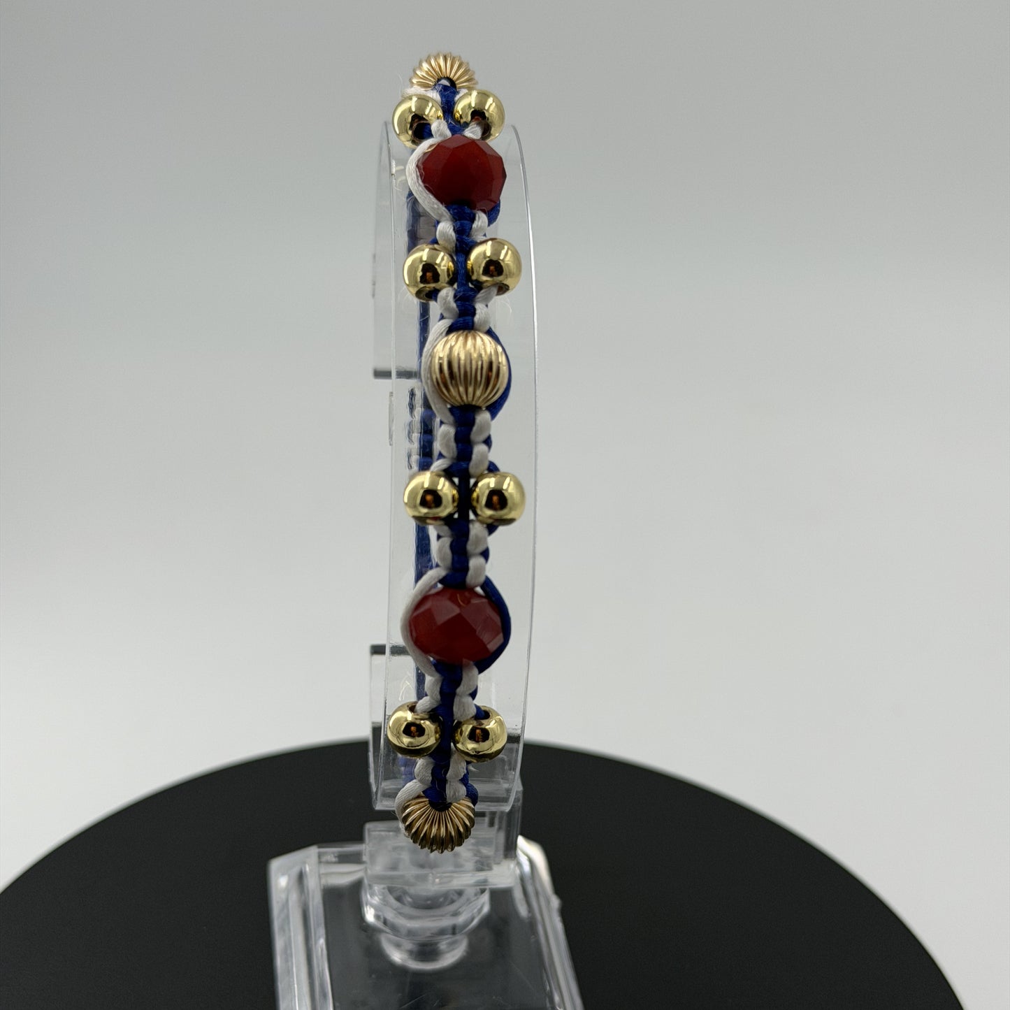 Pulsera Tejida Artesana. Nuestras Pulseras son Ajustables