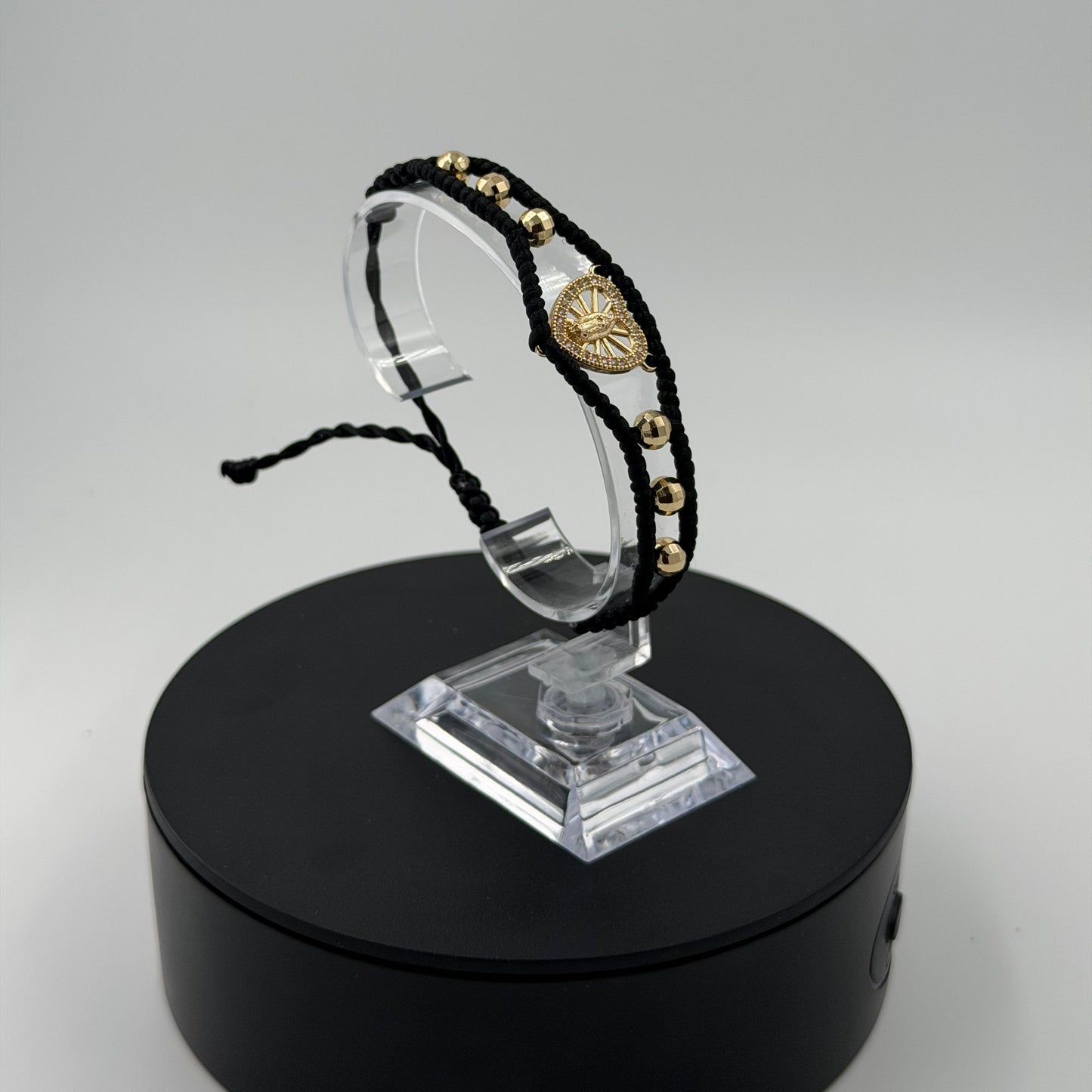 Pulsera Tejida Artesanal Oro Laminado nuestras pulseras son ajustables