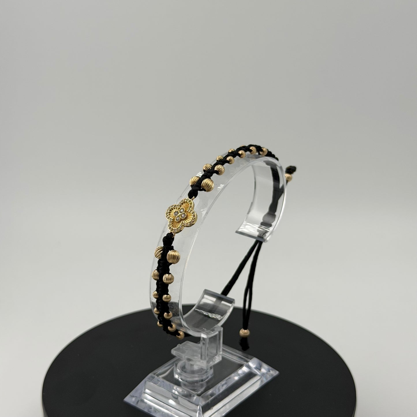 Pulsera Tejida Artesanal Oro Laminado nuestras pulseras son ajustables