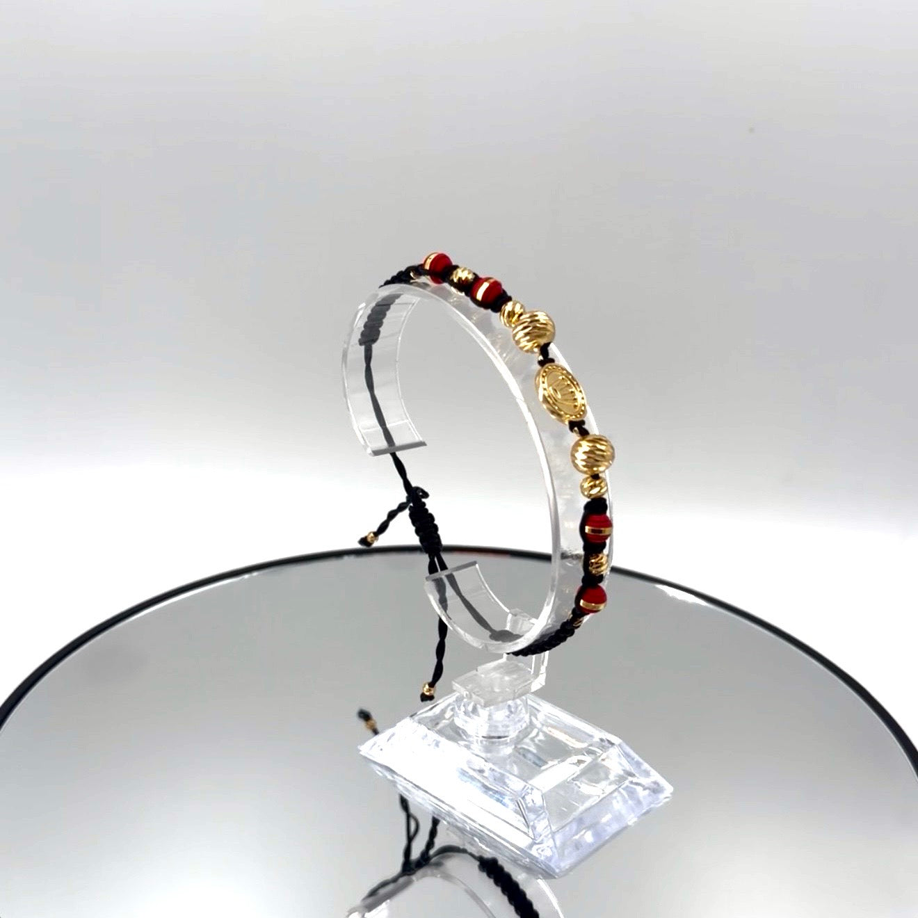 Pulsera tejida  artesanal oro laminado alta  calidad